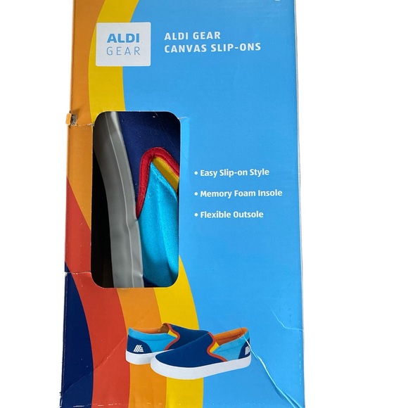 Aldi Gear Canvas Slip-Ons Women’s size 8 - Picture 2 of 2